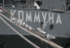 The rescue boat "Commune"