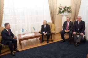 Vladimir Ribak and Nurlan Nigmatulin