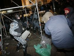 Clashes between police officers and protesters for European Integration