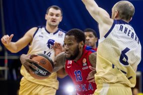 Blake Ahearn, Myhailo Anisimov and Sonny Weems