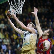 Дайнюс Шаленга и Ненад Крстич