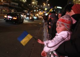 Cars block the passage