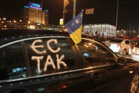 Cars block the passage