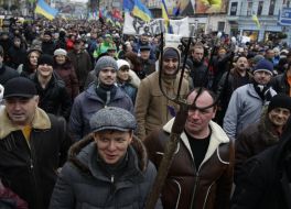 Oleg Lyashko with pitchforks