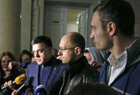 Oleg Tyagnibok, Arseniy Yatsenyuk and Vitaliy Klitschko
