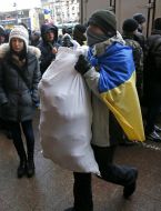 Men bring food products