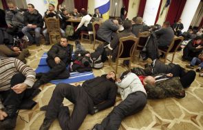 Activists Euromaidan building Kyiv City State Administration