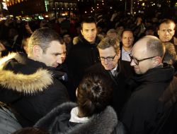 Vitali Klitschko, Vladimir Klitschko, Guido Westerwelle,Arseniy Yatsenyuk, Natalia Klitschko