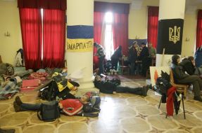 Participants of the mass meeting