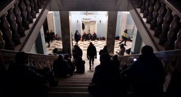 Participants of the mass meeting in the October palace