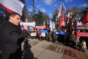 The mass meeting in Simpferopol