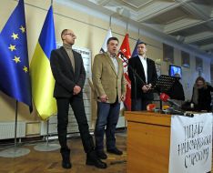 Олег Тягнибок, Арсений Яценюк и Виталий Кличко