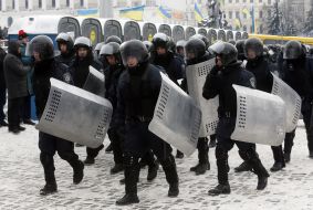 Soldiers of the Internal Troops on Maydan