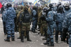 Soldiers assault squad Crimea and Special Forces of "Berkut"