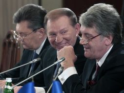 Viktor Yanukovich, Leonid Kuchma and Viktor Yushchenko