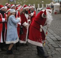 Parade of helpers of Sainted Nikolay and Fathers Frost-volonterovs