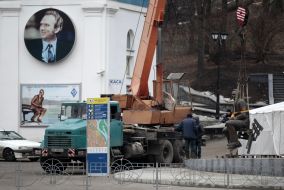 Installation of monument to Lobanovskiy