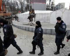 Installation of monument to Lobanovskiy