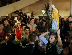 Учасники святкування Римського Різдва