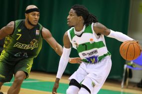 Kindell Dykes and Yudzhyn Laurence