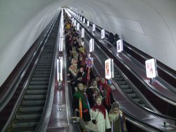 Участники парада Рождественских звезд