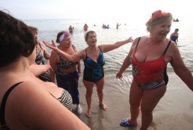 Participants of Christmas swim of walruses