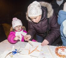 Master class for children in drawing and creating toys