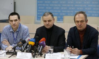 Oleg Galenko, Igor Kurus and Pavel Zhovnirenko