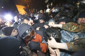 Collision on in Peremohy Avenue