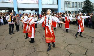 Festival "Christmas meetings"