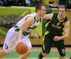 Ruslan Otverchenko and Aleksandr Kol'chenko