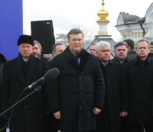 Nikolay Azarov, Viktor Yanukovych, Anatoly Prysyazhnyuk, Eduard Stavitskiy and Nikolay Prisyazhnyuk