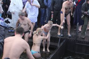 Epiphany bathing