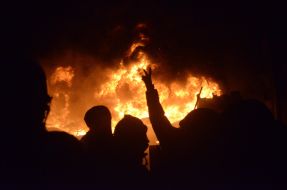 Protesters at Hrushevskogo street in Kyiv