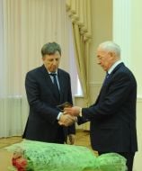 Николай Азаров и Владимир Макеенко