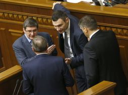 Vitaliy Klichko, Vitaliy Kovalchuk and Aleksandr Efremov