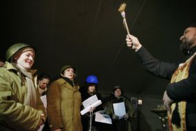 Sanctifying of womanish sotnia 