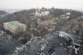 Barricades on the street Hrushevskoho