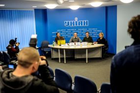 Dmitry Komarov, Maksim Polyakov, Andrey Didenko and Irina Golovatenko