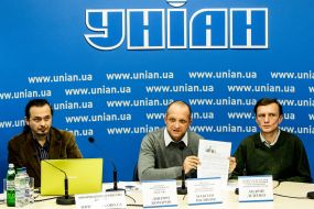 Dmitry Komarov, Maksim Polyakov and Andrey Didenko 