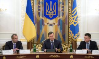Andrey Klyuev, Viktor Yanukovich and Pavel Lebedev