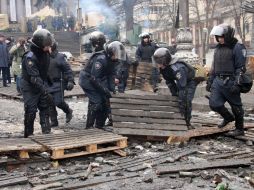 Law enforcement officers on the street. Hrushevskoho