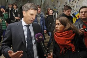 Vladimir Makeyenko talk to journalists