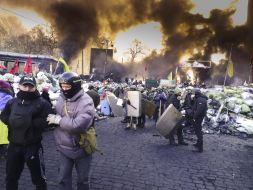 Activists on the street Hrushevskoho
