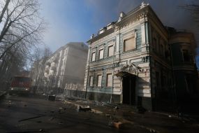 Law enforcers outside the "Party of Regions" office