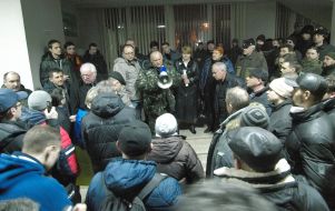 Activists in the city council