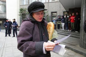 Учасники мітингу