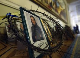 Portraits of the lost participants of Maydan