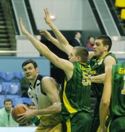 Dariusz LAVRYNOVICH, Artem Shvets and Vladislav Podolyan