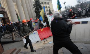 Столкновения во время штурма Харьковской облгосадминистрации